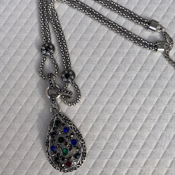 ✨Statement piece necklace with huge style ✨ - Picture 5 of 16